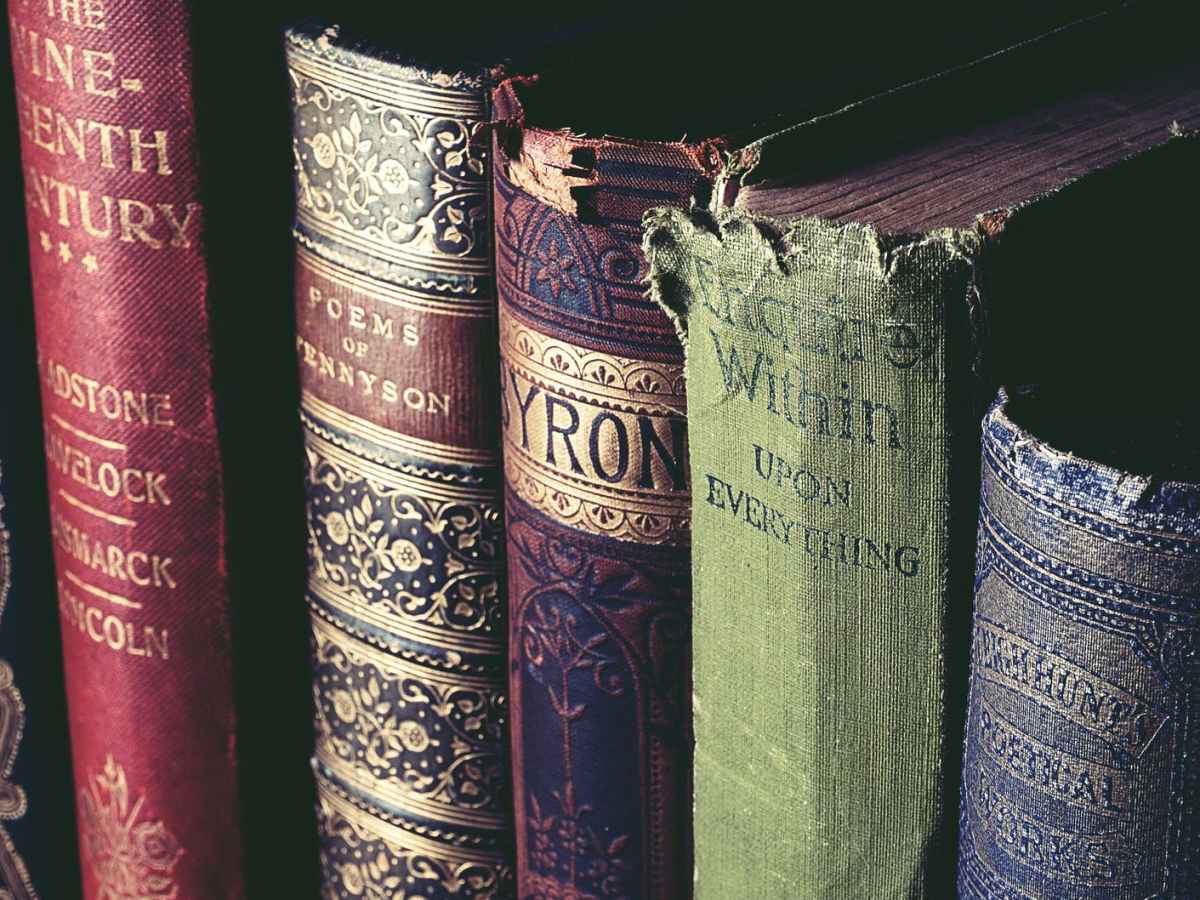 Deuxiemepeau Poetry and Damien B.&nbsp;Donnelly